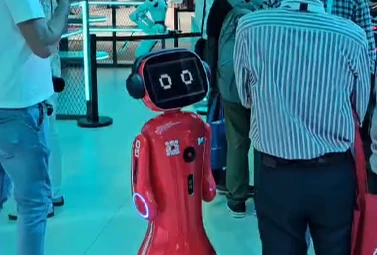 Timo&nbsp;AI Service Robot captive l'attention du monde entier lors des salons internationaux